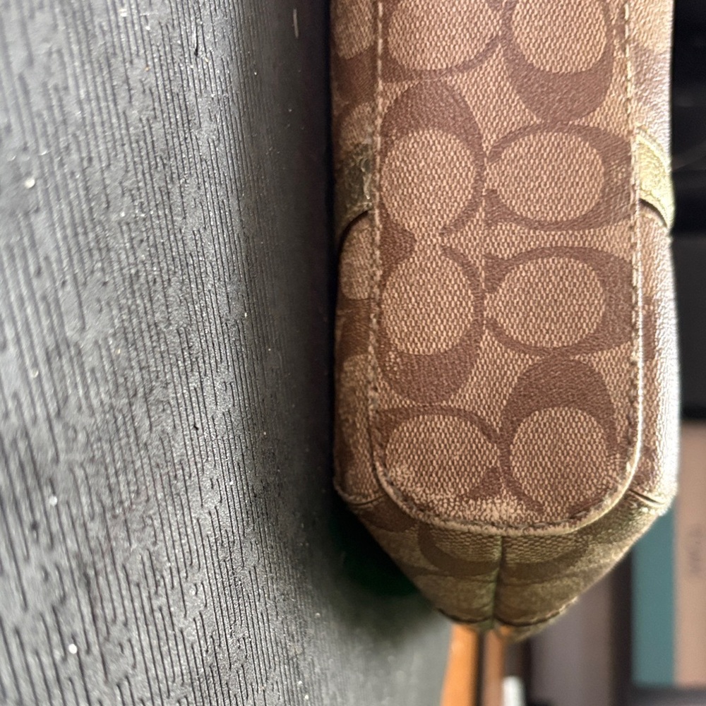 Coach Star-Patterned Brown Tote - image 4